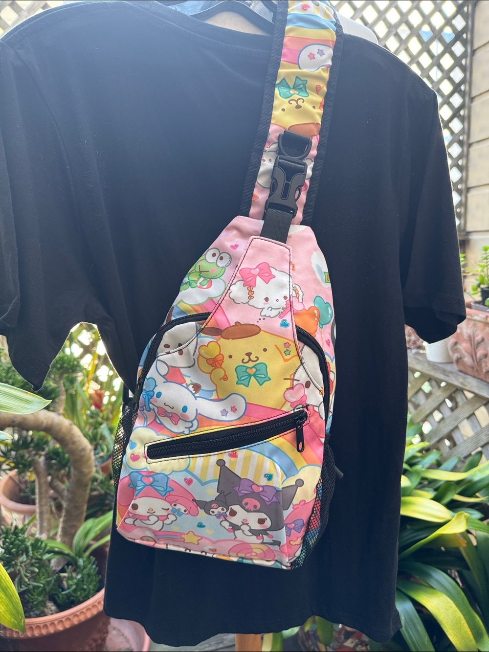 Hello Kitty & friends ,Pink Yellow Multicolor Character Sling Bag. NWOT